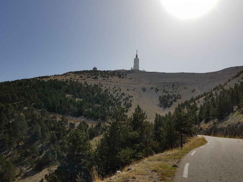 Read more about the article Wandern am Mont Ventoux