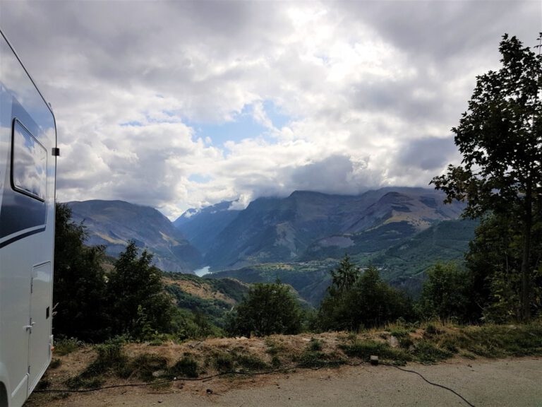 Wohnmobilstellplatz mit Panoramblick