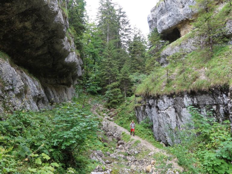 Wanderung Notre Dame de la Neige