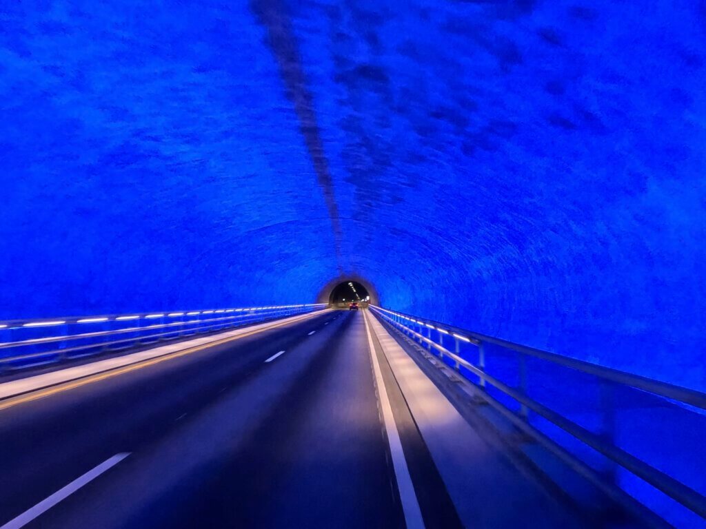tunnel